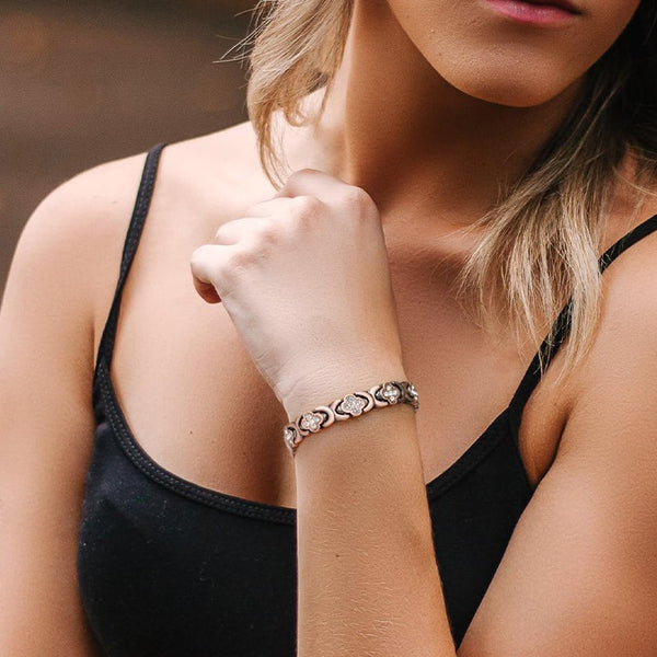 Women's Copper Lucky Clover Leaf Magnetic Bracelet