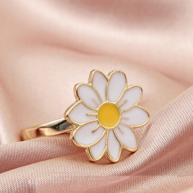 Daisy Spinner Ring, Stress Relief Ring, Fidget Anxiety Ring