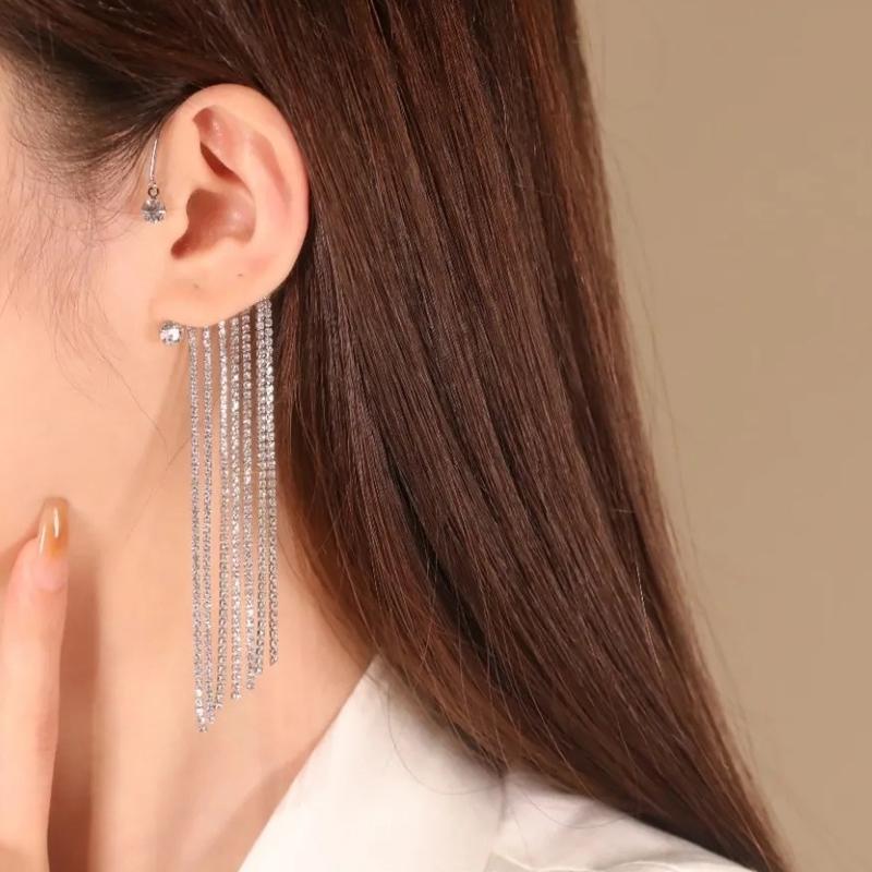 1 Pair Sparkling Diamond Tassel Earrings