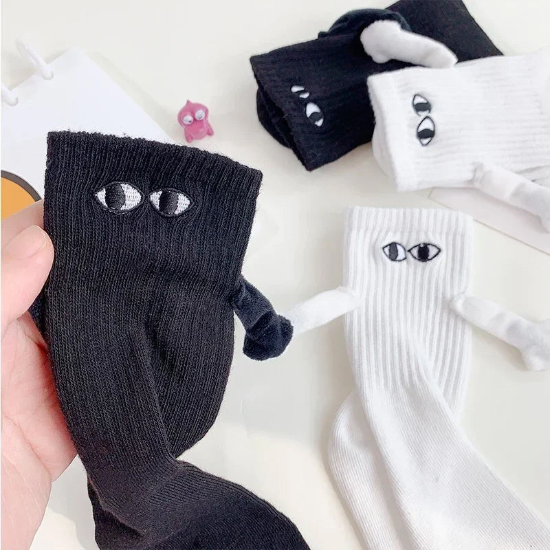 🧦Funny Hand In Hand Socks, Couple Magnetic Holding Hands Socks