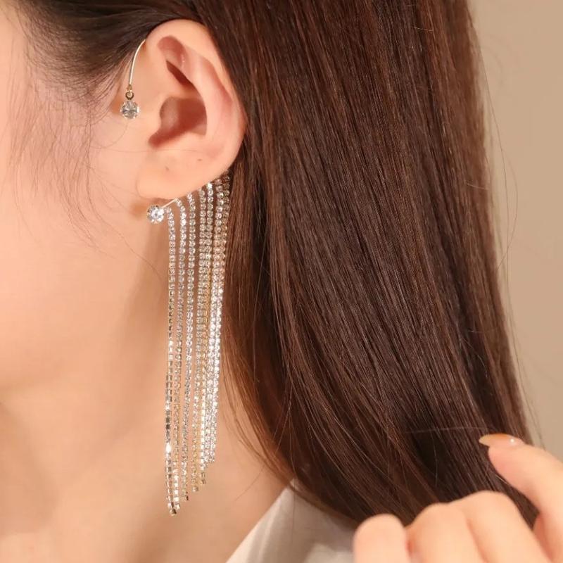 1 Pair Sparkling Diamond Tassel Earrings