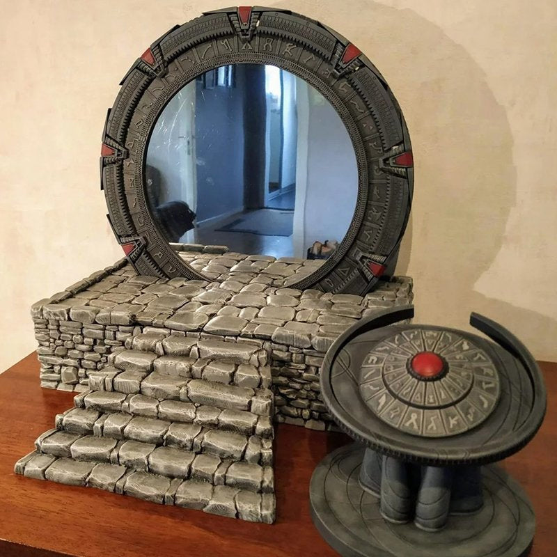 Stargate Luminous Resin Creative Ornament