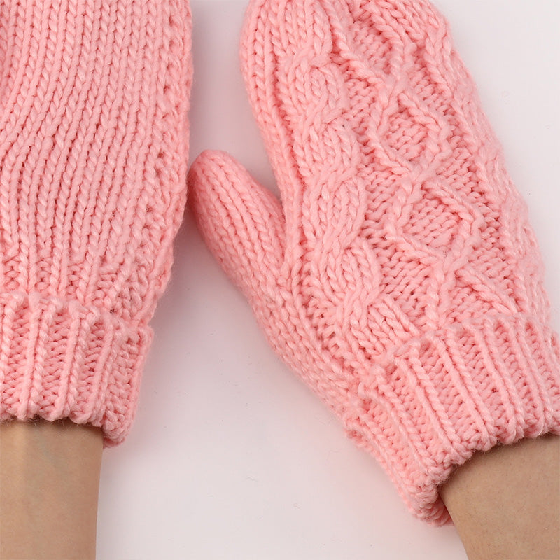 Diamond-shaped Finger-covered Woolen Gloves