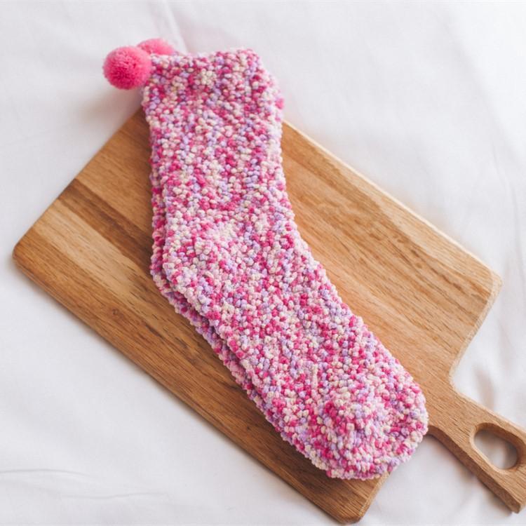 Comfy Gift Pom Pom Cupcake Socks