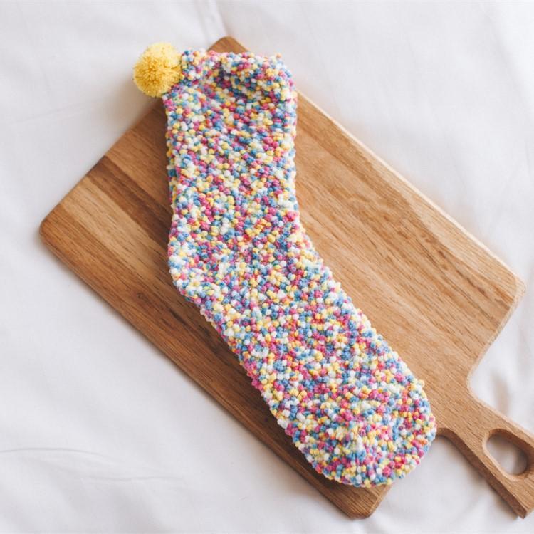 Comfy Gift Pom Pom Cupcake Socks