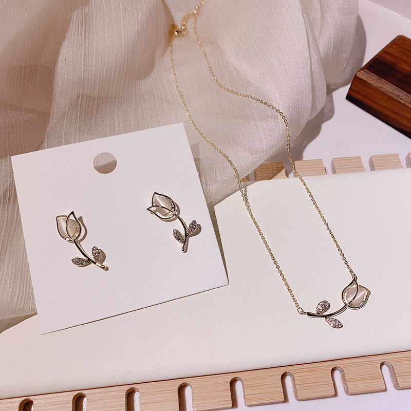 Tulip Jewelry Set